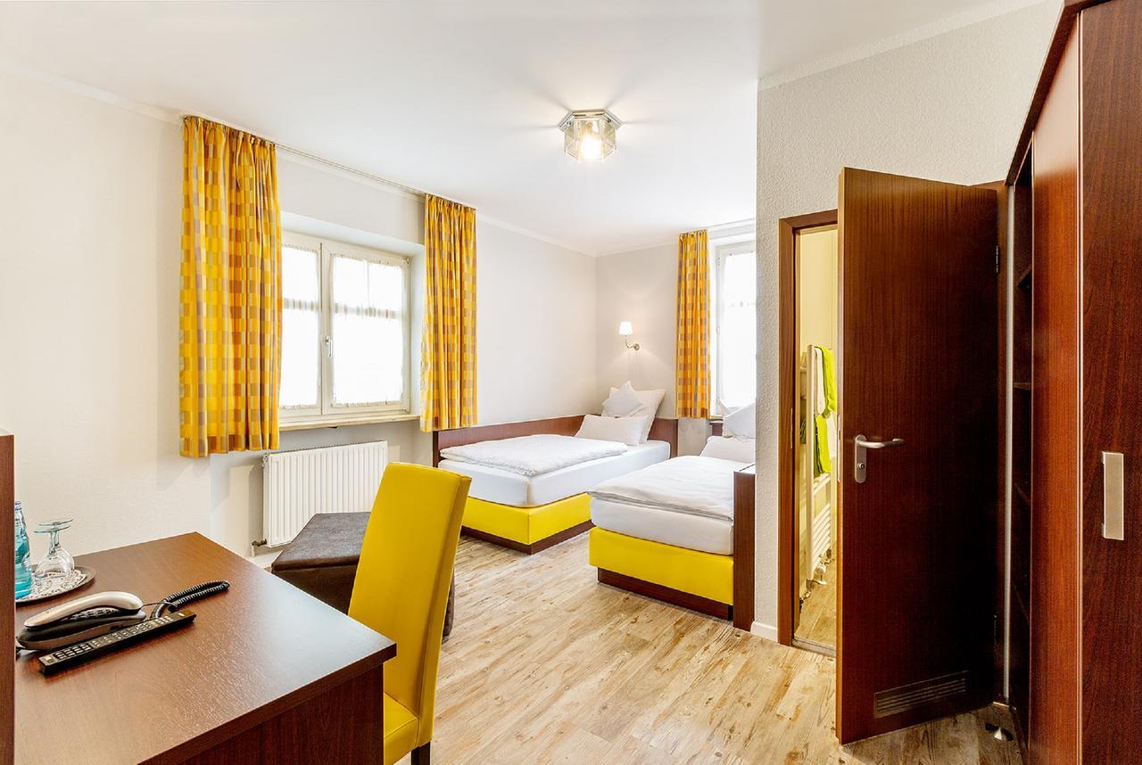 אמברג Altstadt-Hotel מראה חיצוני תמונה